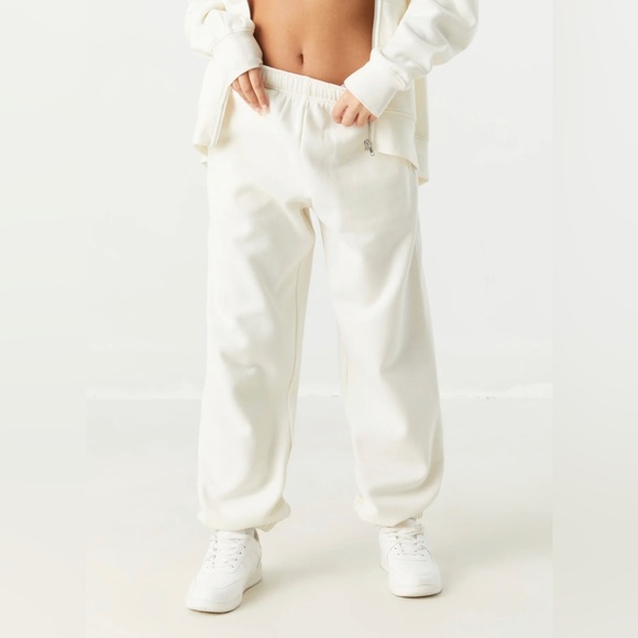 Ivory Fleece Joggers - Picture 1 of 5